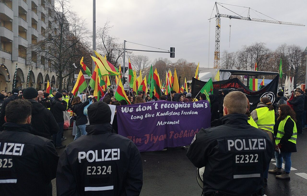 German police and secret service: Transmission of Kurdish association data is illegal