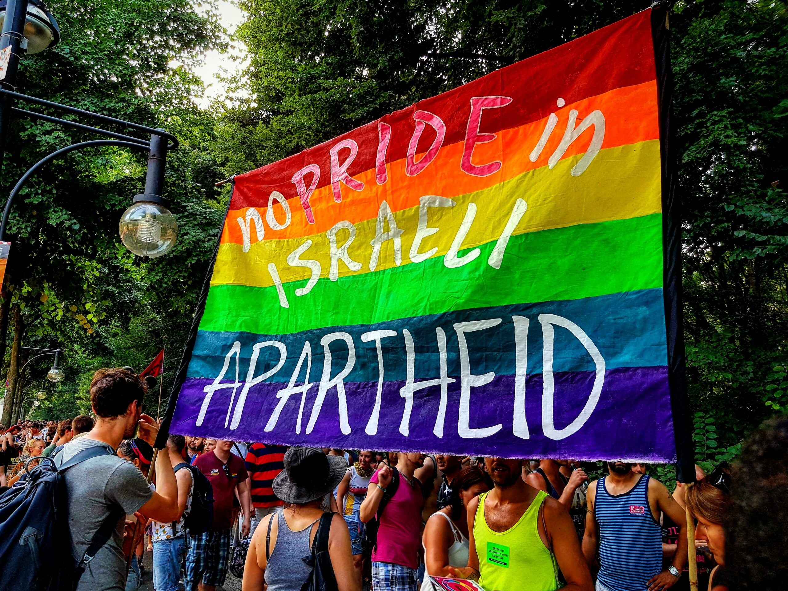 Apartheid claim still considered anti-Semitic in Germany, Pride stickers as “offending behaviour” against Israel