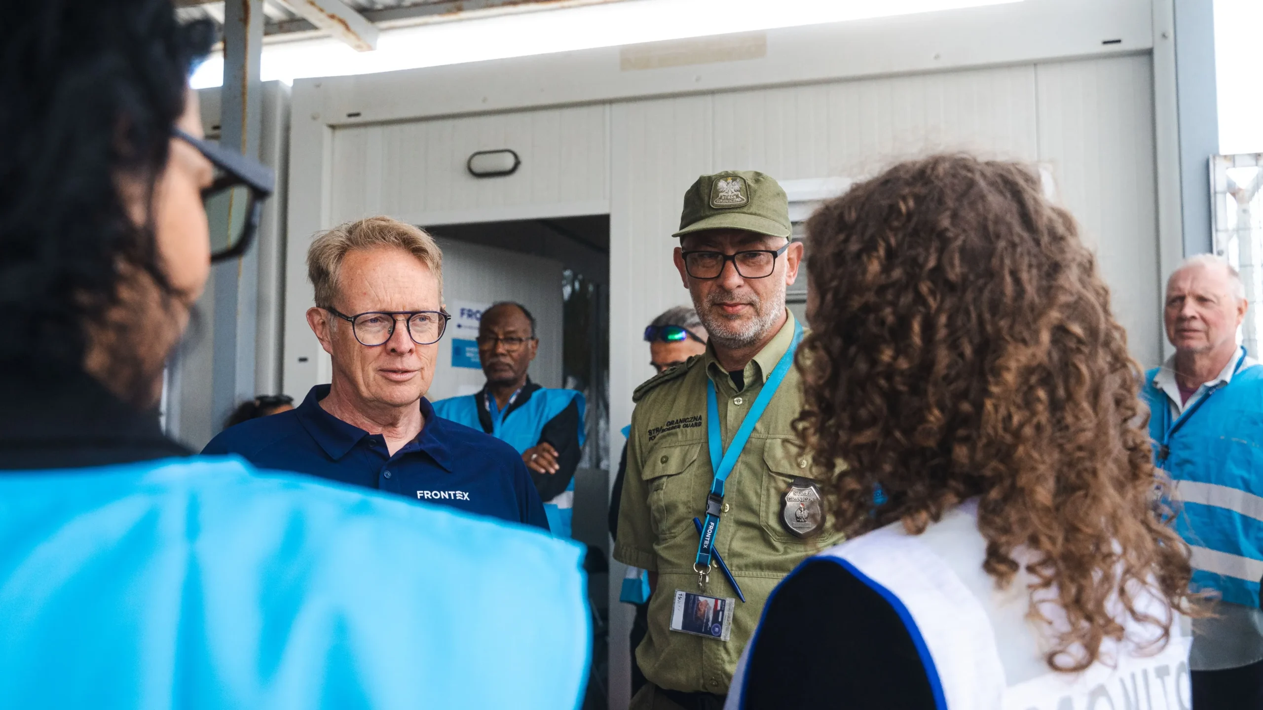 Hundreds of Greeks and Romanians want to join Frontex’ armed unit – but only four Germans