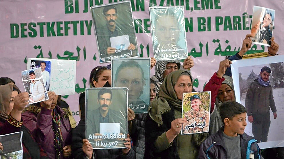 Three months after their arrest, Damascus confirms the detention of journalists Eva Maria Michelmann and Ahmed Polad