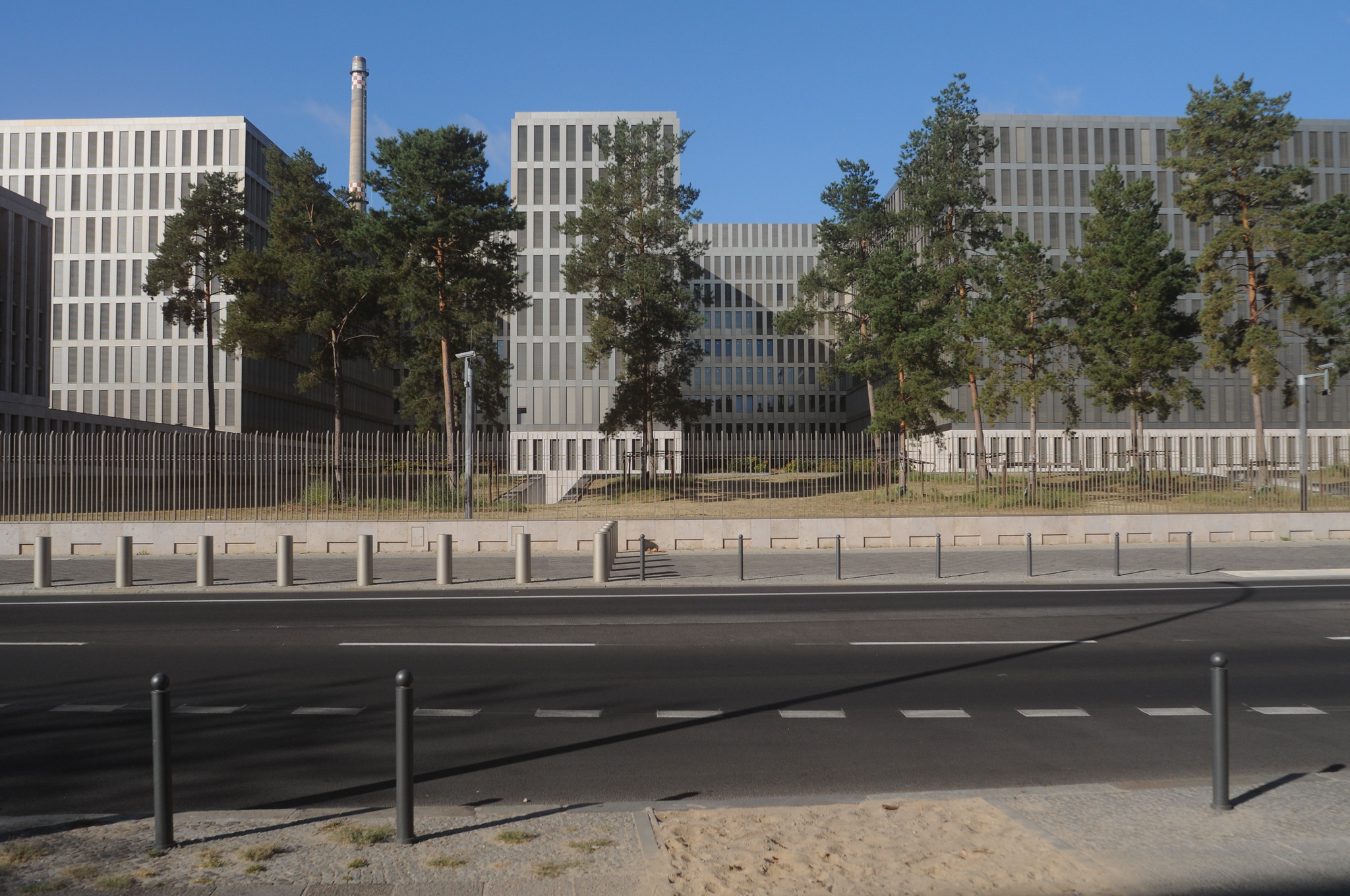 New laws for German spies: Governments wants more powers for its secret services, bringing them closer to the police
